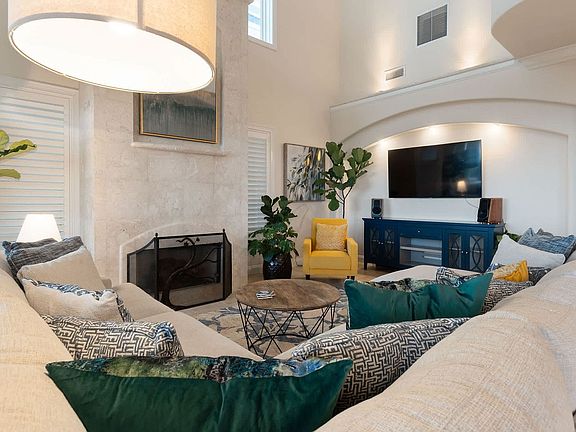 4th image of 508 Cinnamon Beach Ln #Id1245867p