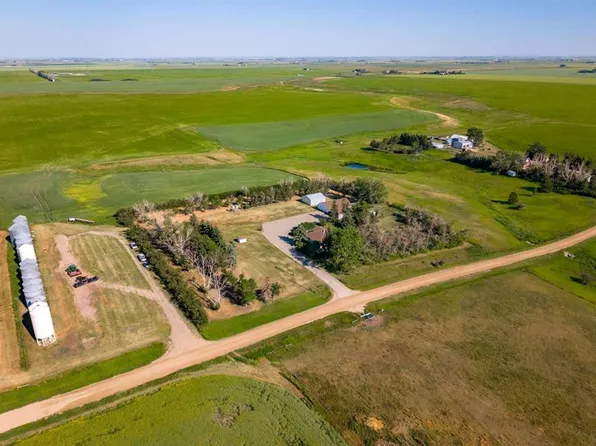 274 Range Rd E #281014, Airdrie, AB T0M 0T0
