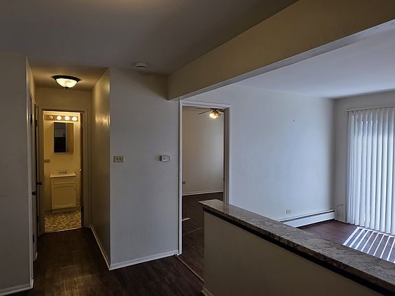 4th image of 12440 Vincennes Rd APT 5