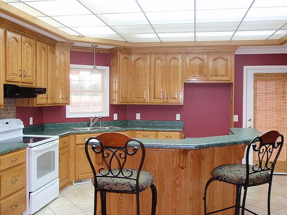 Kitchen and island bar