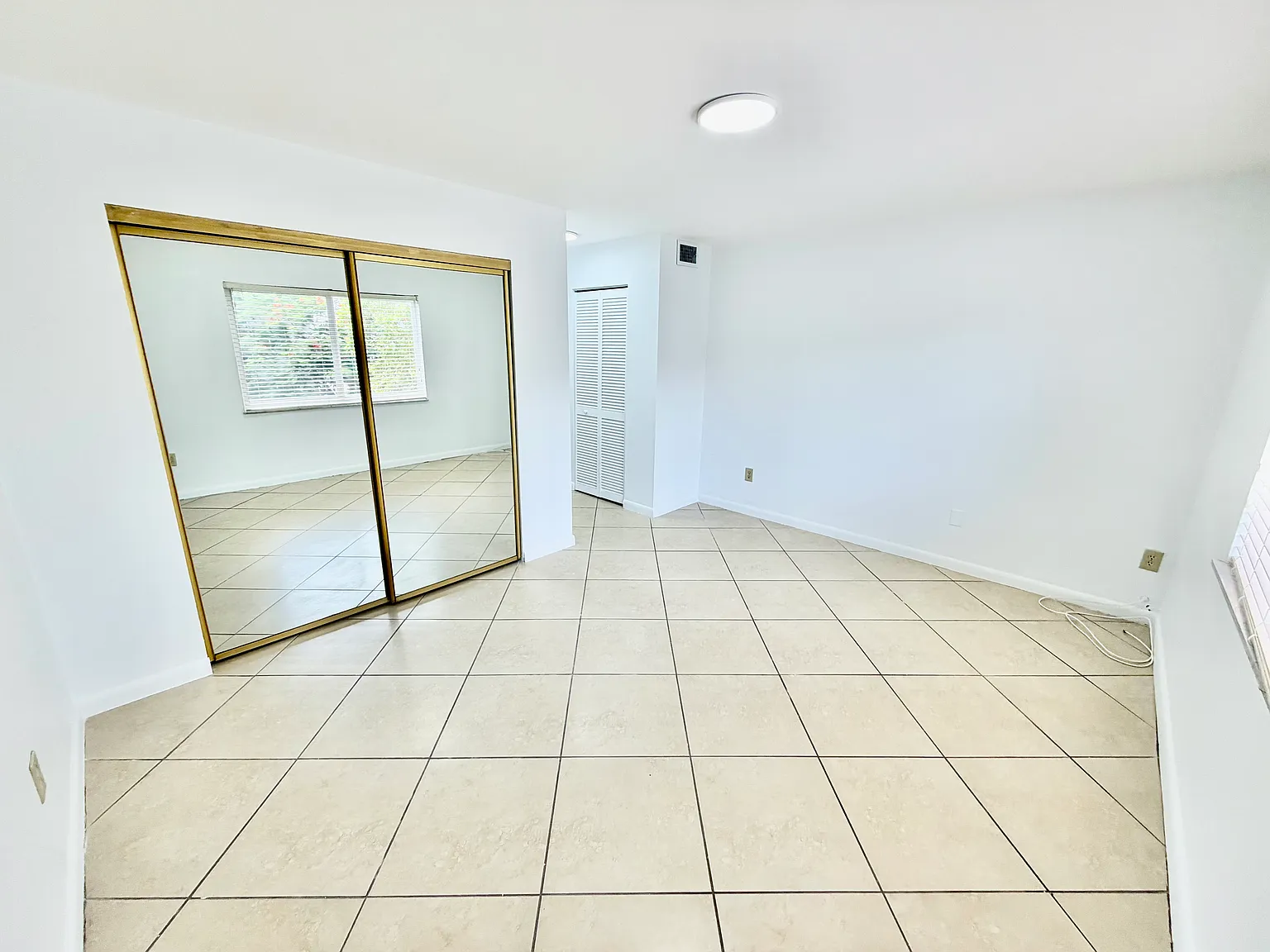 7840 Camino Real Drive — Photo 4