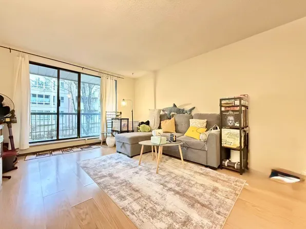 8511 Ackroyd Rd #105, Richmond, BC V6X 3E7