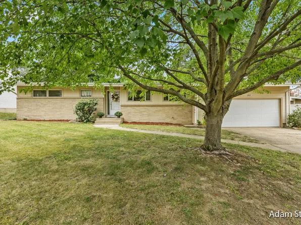 2507 Northville Dr NE, Grand Rapids, MI 49525
