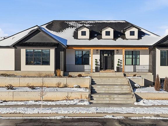 2nd image of 3069 E Lakeside Dr
