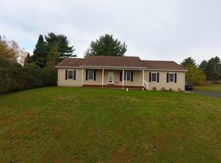 350 Orchard Ridge Dr, Petoskey, MI 49770
