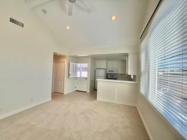 1 bed, 650 sqft, $3,250 — Photo 4