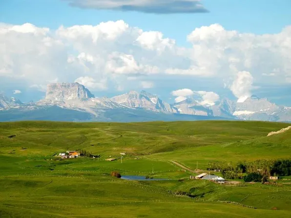 21054 E Range Road 264 #A, Cardston County, AB T0K 0K0