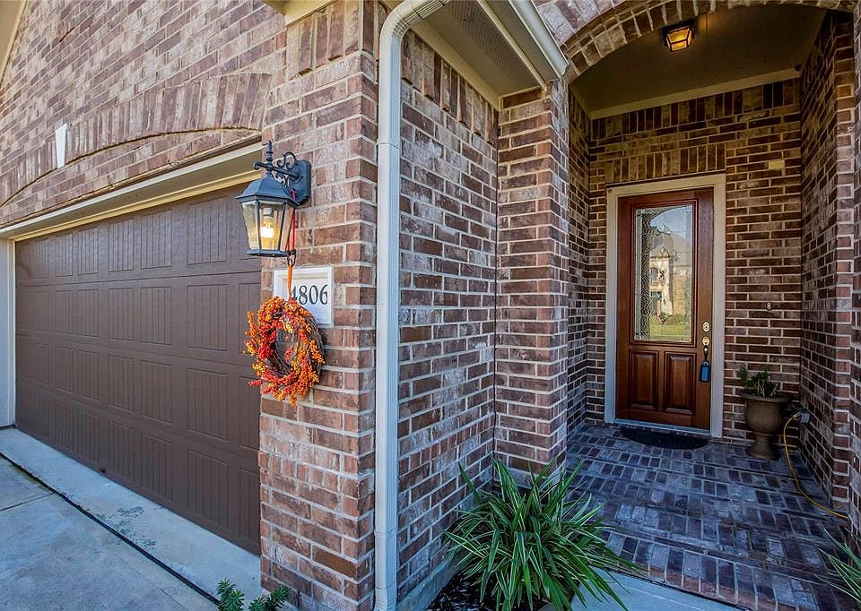 1st image of 4806 Lorca Ln