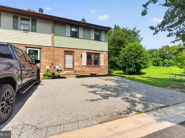 4800 Plum Run Ct, Wilmington, DE 19808