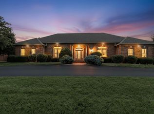 1808 Ashwood Ct, Bowling Green, KY 42103