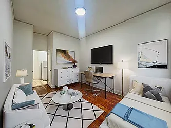 Rented by KNOCKKNOCK LLC