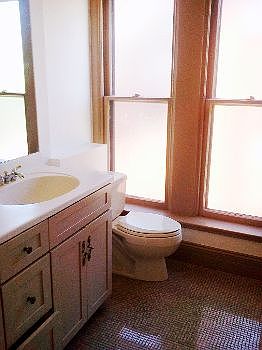5th image of 133 W Ellsworth Ave