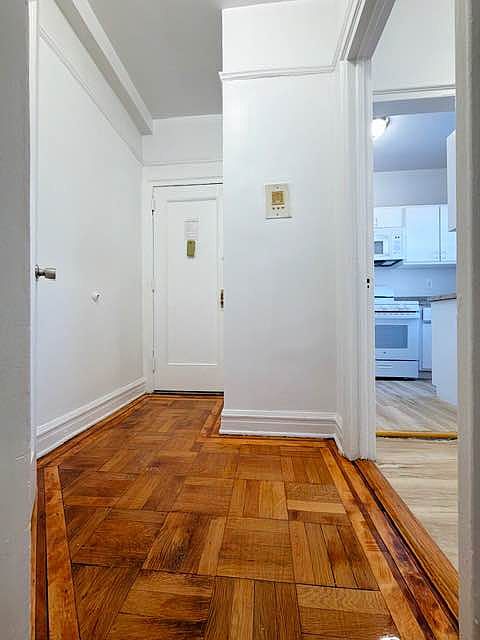 1st image of 660 W 178th St APT 4