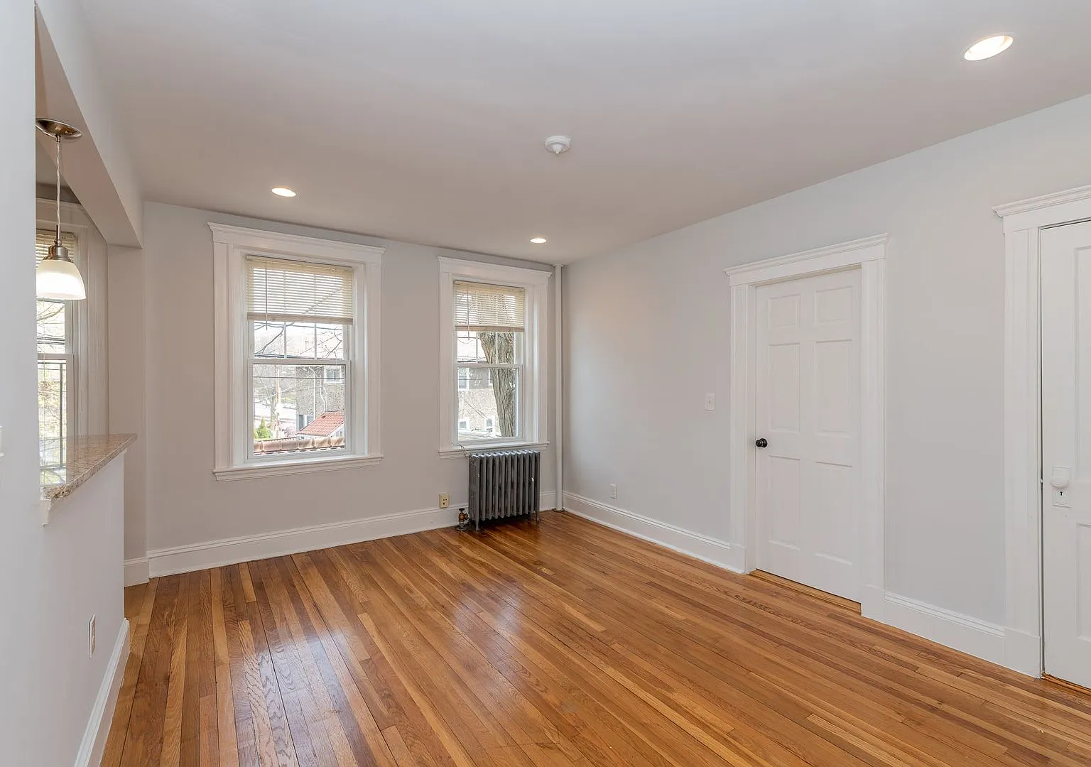 $2,385 Brighton Studio Near Cleveland Circle | Heat & Hot Water Included | Close to the Green Line — Photo 2