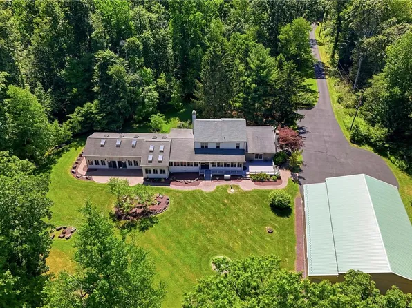 475 Crowthers Rd, Quakertown, PA 18951