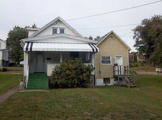 539 Chestnut St, Springdale, PA 15144