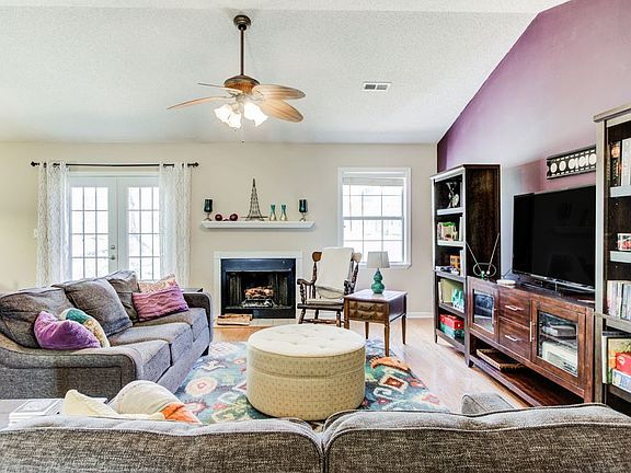 2nd image of 129 Cool Meadows Dr