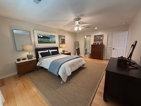 5th image of 104 Seven Oaks Ln