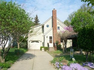 266 Parkside Dr, Bay Village, OH 44140