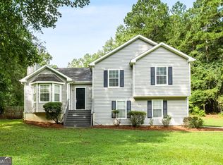 533 Grove Pointe Ct, Locust Grove, GA 30248