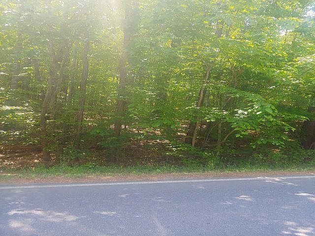 2nd image of 850 Jefferson Dr