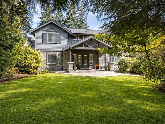 2nd image of 1054 River Rd