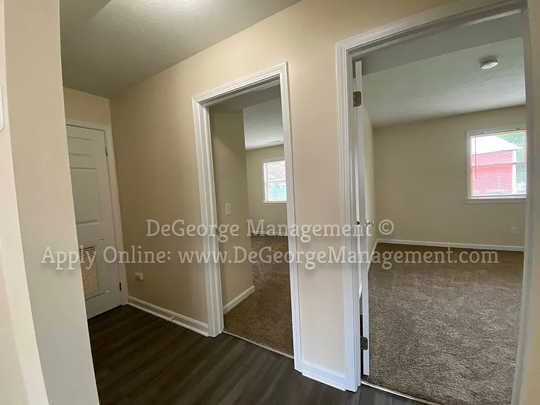 Burdick Estates Apartments — Photo 71