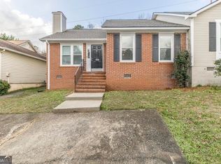 102 Wakefield Dr, Macon, GA 31210