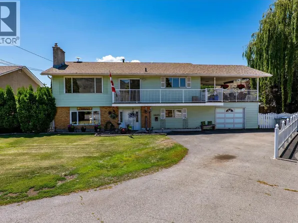 1683 Sheridan Dr, Kamloops, BC V2B 6B1