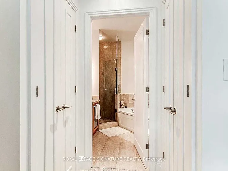 99 Avenue Rd #1005 — Photo 12