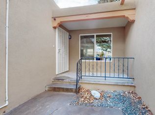 219 Quincy St NE #B, Albuquerque, NM 87108