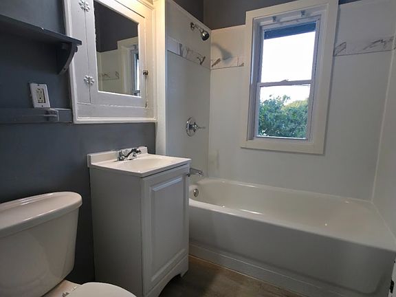 4th image of 3718 W 159th St #8