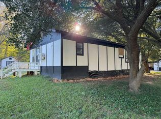 100 N Barnard St, Livingston, TX 77351