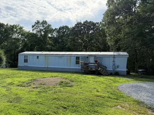 527 E Little Richland Rd, Waverly, TN 37185