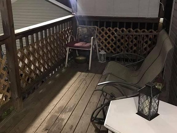 2nd image of 1 Riverview St