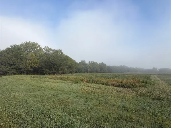500 Road 180, Emporia, KS 66801