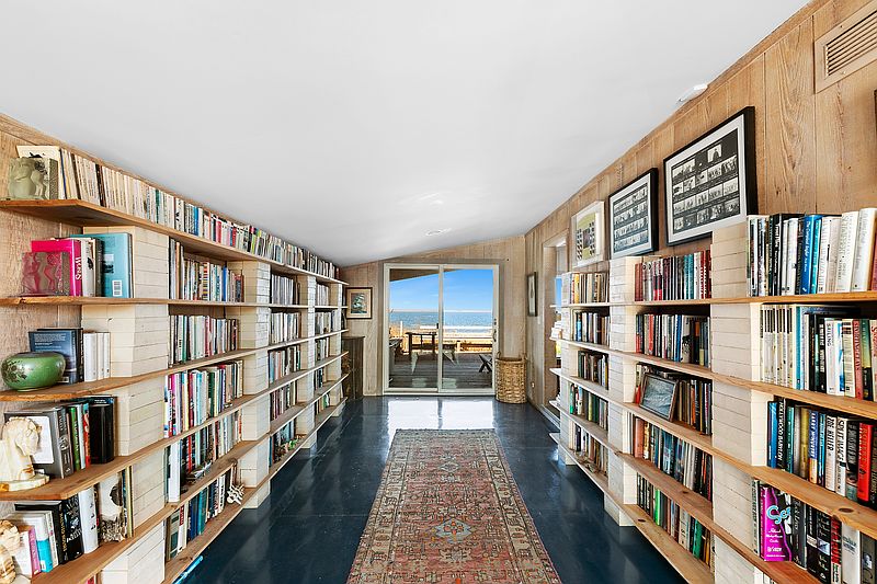 215 Cranberry Hole Rd, Amagansett, NY 11930 | Out East