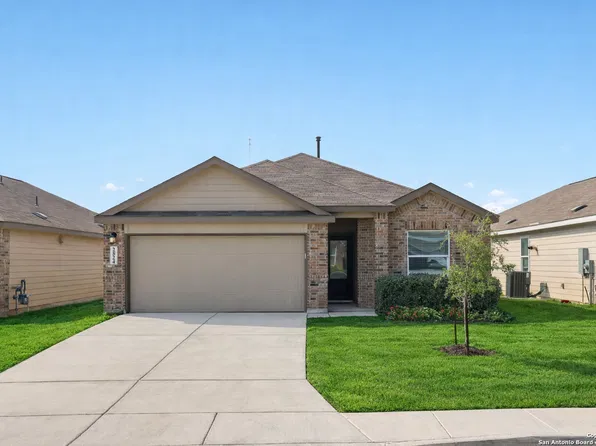 2824 Green Finch, New Braunfels, TX 78130