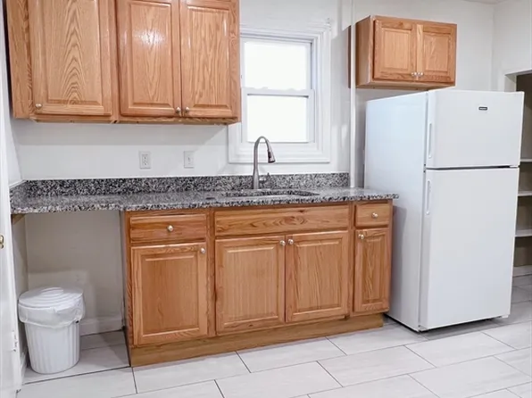 458-460 Ferry St, Malden, MA 02148