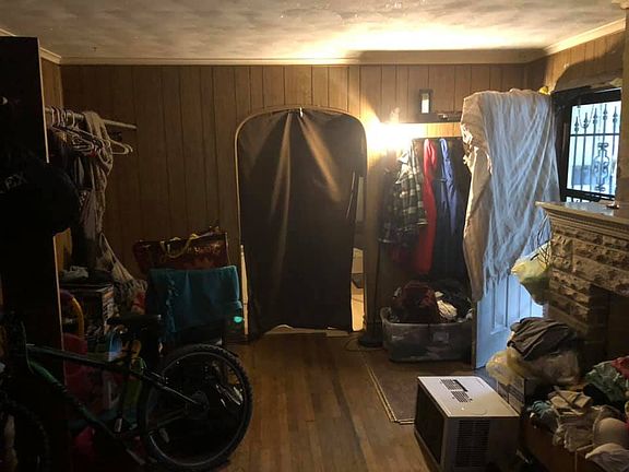 4th image of 5303 Church Dr