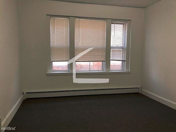385W5dcdc28318488