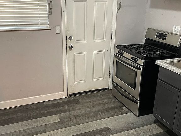 2nd image of 2219 Woodson Rd #G
