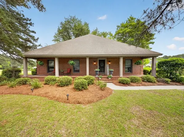 7013 Northgate Dr, Tifton, GA 31794