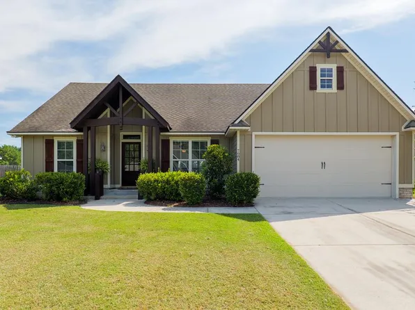7684 Kayla Dr, Hahira, GA 31632