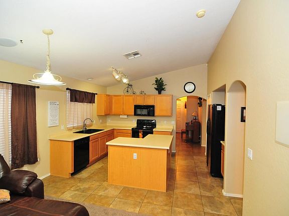 5th image of 11802 W Altadena Ave