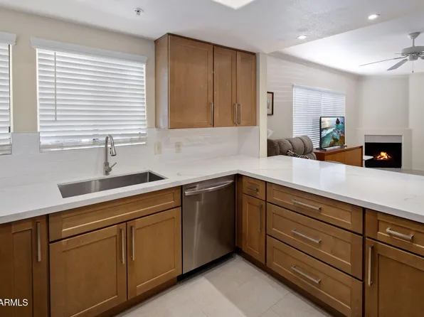 750 E NORTHERN Avenue #1077, Phoenix, AZ 85020