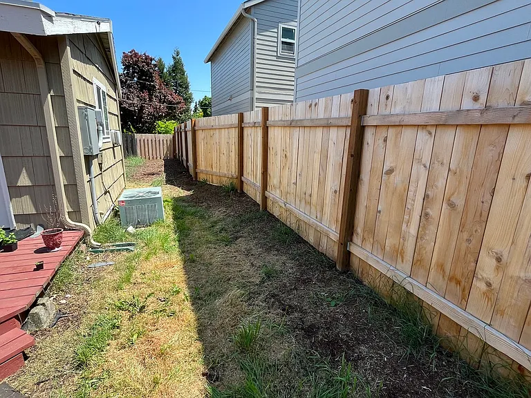 12244 NE Stanton St — Photo 15