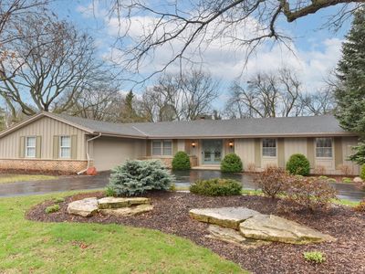 6275 Parkview ROAD, Greendale, WI, 53129