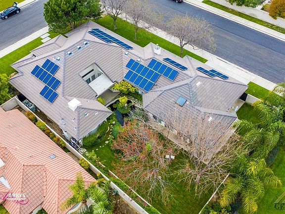 3rd image of 13306 Coco Palm Ct