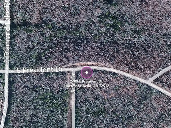 2709 President Dr, Horseshoe Bend, AR 72512